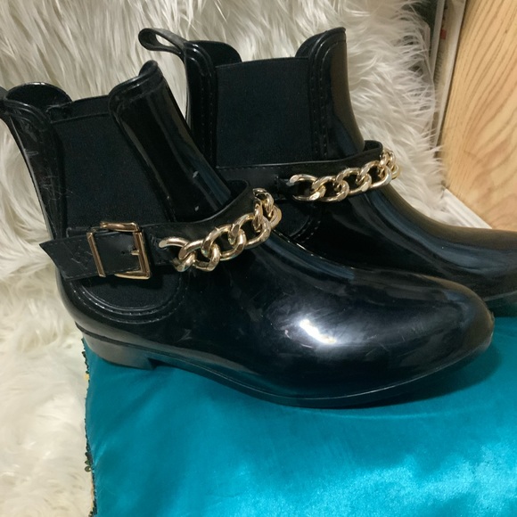 Black Rain boots - Picture 7 of 11